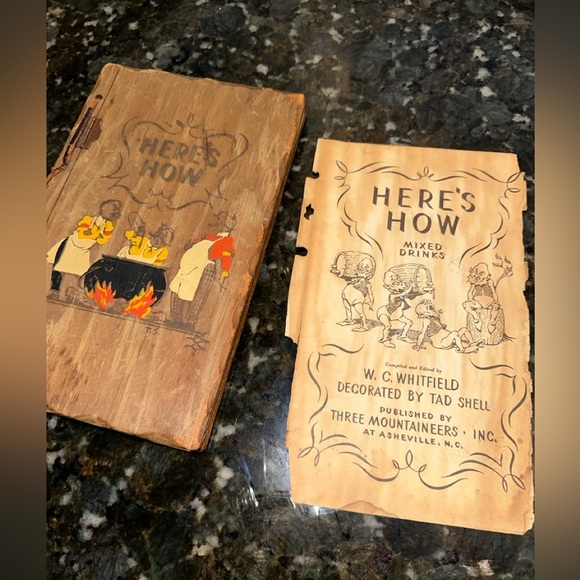 Vintage Wooden Recipe Book with Chefs Illustration - Picture 6 of 7
